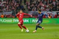 Nicola Zalewski Justin Kluivert