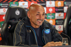 LIGA EUROPA  KONFERENCJA PRASOWA SSC NAPOLI PRZED MECZEM Z LEGIA LUCIANO SPALETTI  PIOTR ZIELINSKI