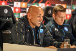 LIGA EUROPA  KONFERENCJA PRASOWA SSC NAPOLI PRZED MECZEM Z LEGIA LUCIANO SPALETTI  PIOTR ZIELINSKI