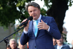ODSLONIECIE POMNIKA FELIKSA STAMMA FELIKSA STAMM ZBIGNIEW JAKUBAS