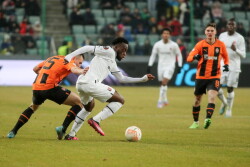 EUROPA LEAGUE  LIGA EUROPY  SZACHTAR DONIECK - STADE RENNAIS FC BOHDAN MYCHAJLICZENKO  ARNAUD KALIMUENDO