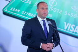 KONFERENCJA PRASOWA PKO BANKU POLSKIEGO I EKSTRAKLASY SA PROGRAM PARTNERSKI JAKO STRUMIEN DODATKOWYCH PIENIEDZY DLA EKSTRAKLASY MARCIN ANIMUCKI