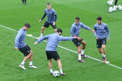 TRENING PIŁKARZY REAL MADRYT REAL MADRID TREINING TONI KROOS  MARIANO  MARCO ASENSIO