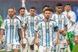 Leo Messi Cristian Romero Alexis Mac Alister