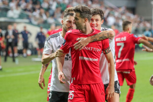 PKO EKSTRAKLASA  LEGIA WARSZAWA - WIDZEW LODZ MAREK HANOUSEK  YURI RIBEIRO  MARC GUAL