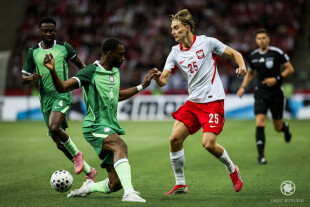 Kacper Potulski Wilfred Ndidi  Semi Ajayi