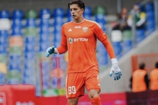 Piast szuka bramkarza. Holewiński trafi do Gliwic po kontuzji Placha?