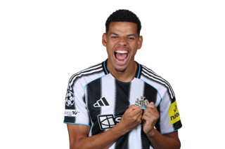 Newcastle ogrywa Manchester United grając w osłabieniu! Cudowny gol Osuli