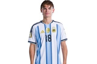 Nico Paz chce zostać w Como