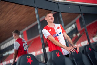 Wiktor Nowak znów błyszczy w barwach Slavii Praga! Kolejna asysta Polaka