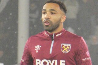 Callum Wilson trafia do Brentford! Były napastnik West Hamu zaskakuje transferem