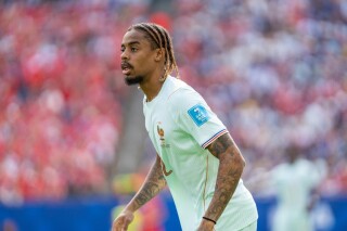 Liverpool oferuje 115 mln euro za Barcolę
