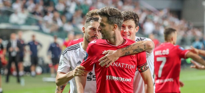 PKO EKSTRAKLASA  LEGIA WARSZAWA - WIDZEW LODZ MAREK HANOUSEK  YURI RIBEIRO  MARC GUAL