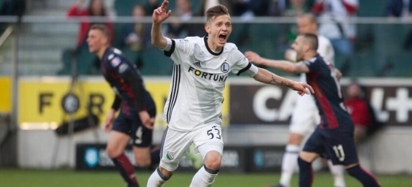 News: Napoli interesuje się Sebastianem Szymańskim