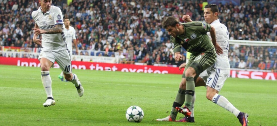 LIGA MISTRZOW REAL MADRYT - LEGIA WARSZAWA CHAMPIONS LEAGUE REAL MADRID - LEGIA WARSAW JAMES RODRIGUEZ  BARTOSZ BERESZYNSKI  CRISTIANO RONALDO