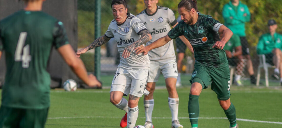 Josue Pesqueira Grzegorz Krychowiak