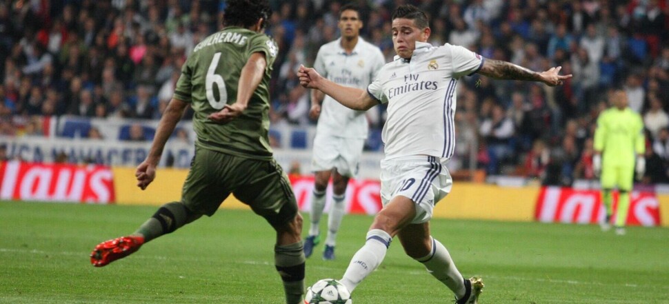 LIGA MISTRZOW REAL MADRYT - LEGIA WARSZAWA CHAMPIONS LEAGUE REAL MADRID - LEGIA WARSAW GUILHERME  JAMES RODRIGUEZ
