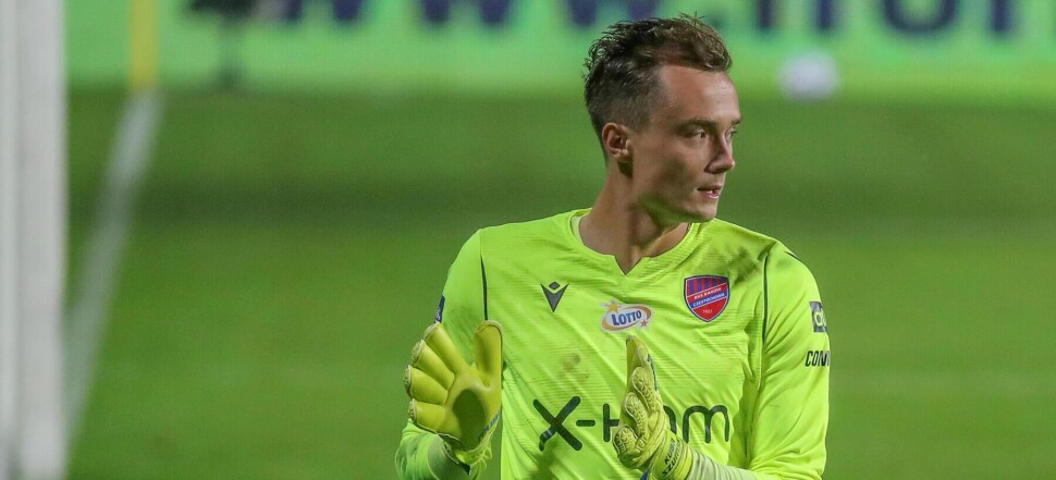 1. KOLEJKA PKO EKSTRAKLASY RAKOW CZESTOCHOWA - LEGIA WARSZAWA JAKUB SZUMSKI
