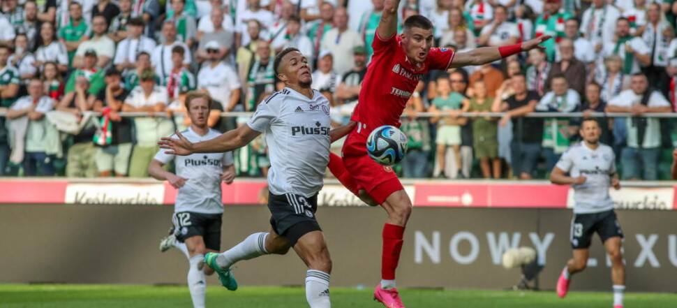 PKO EKSTRAKLASA  LEGIA WARSZAWA - WIDZEW LODZ STEVE KAPUADI  JORDI SANCHEZ