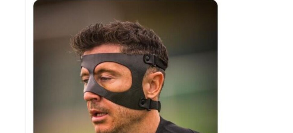 Maska Robert Lewandowski