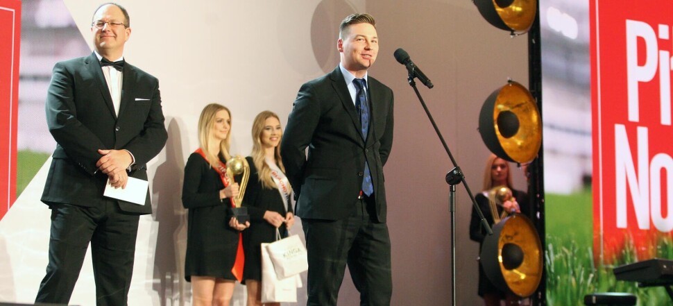 GALA TYGODNIKA PILKA NOZNA MARIAN KMITA  MATEUSZ MALEK