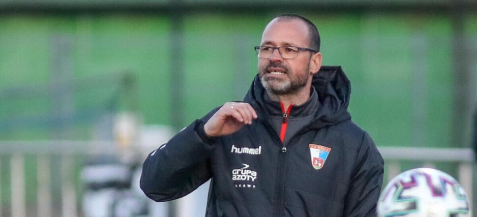 EWINNER II LIGA  ZNICZ PRUSZKOW - WISLA PULAWY MARIUSZ PAWLAK