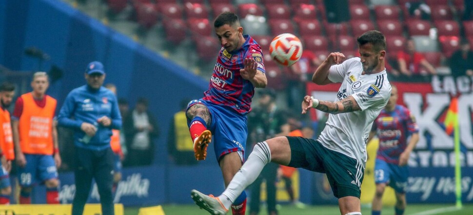 FINALOWY MECZ FORTUNA PUCHAR POLSKI SEZON 2022/23 --- FINAL OF POLISH CUP FOOTBALL MATCH IN WARSAW: LEGIA WARSZAWA - RAKOW CZESTOCHOWA BOGDAN RACOVITAN  TOMAS PEKHART