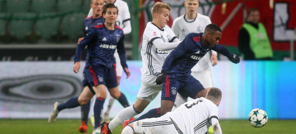 LIGA MLODZIEZOWA  UEFA YOUTH LEAGUE LEGIA WARSZAWA - AJAX AMSTERDAM LUKASZ ZJAWINSKI  CHE NUNNELY
