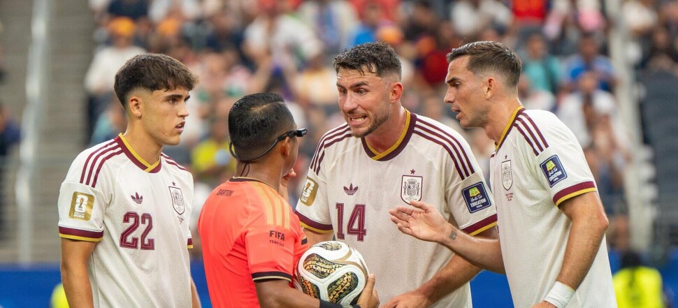 Aymeric Laporte Pau Cubarsi Fabian Ruiz