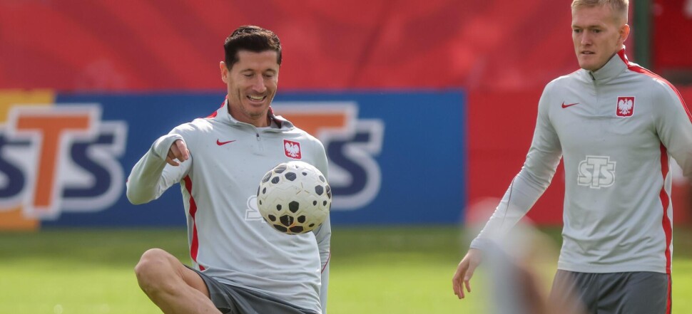 Trening reprezentacji Polski - Robert Lewandowski i Karol Świderski
